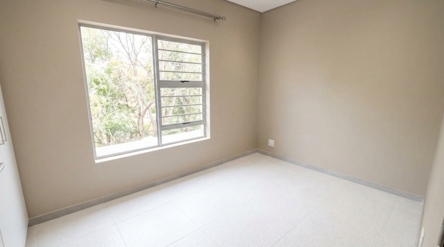 To Let 3 Bedroom Property for Rent in Uitzicht Western Cape